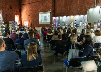 «Рисуем свет», «Ископаемая красота» и «Иван Билибин»: объявлены победители XVIII конкурса «Корпоративный календарь»